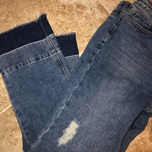 DENIM JEANS